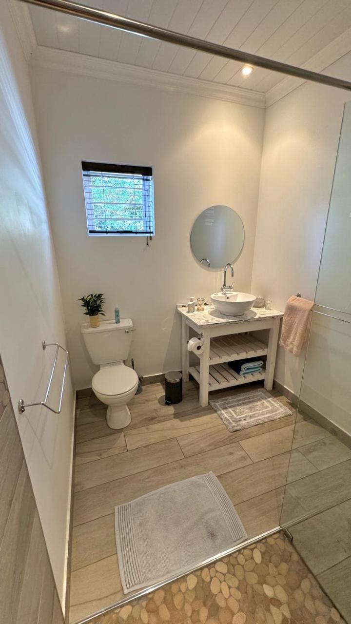Plett57 - Self Catering - Room No1 Plettenberg Bay Extérieur photo
